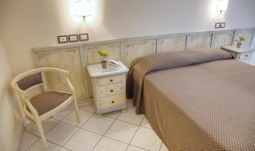 Villa Santa Margherita - B&B Cortona Exteriör bild